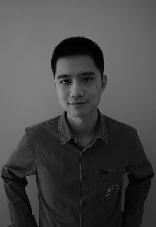 陈筠