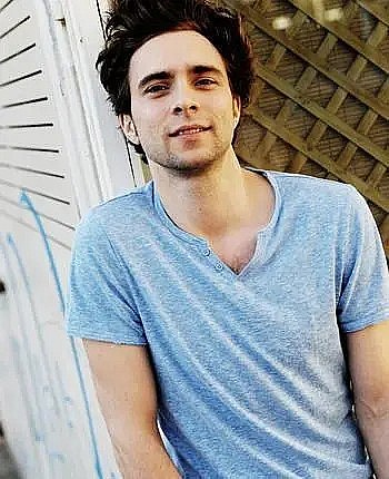 Andr&eacute;