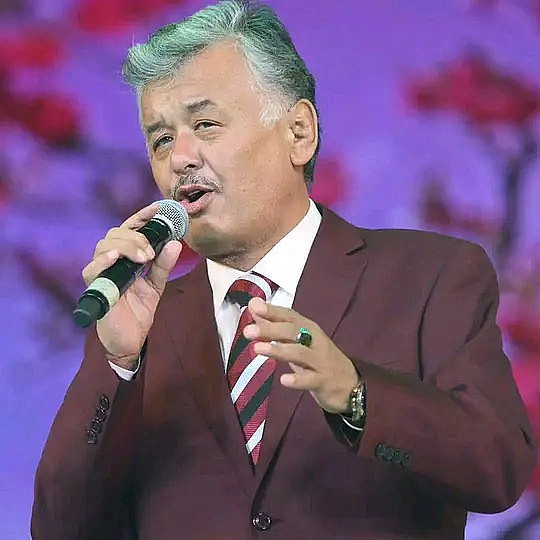 迪力夏提&middot;热依丁