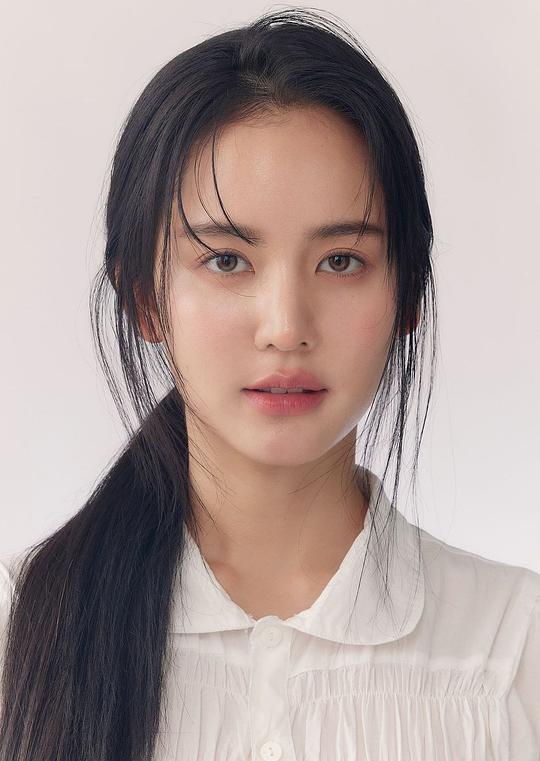 梅拉达&middot;素斯丽