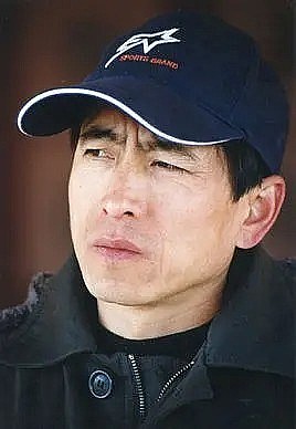 杨巧文