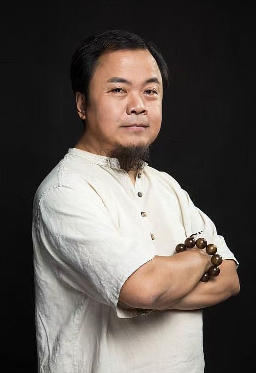 叶志伟