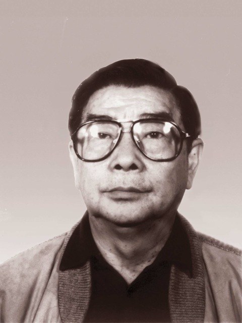 陈召