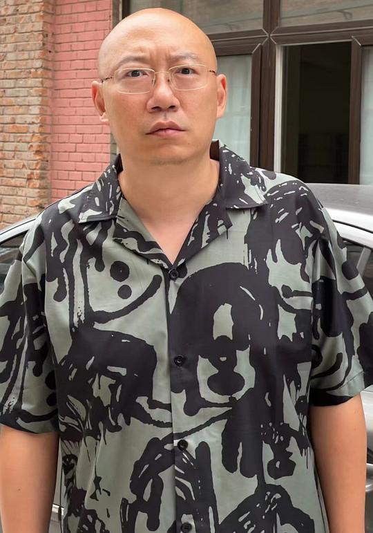 朱岳