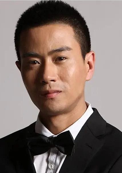 丁宁