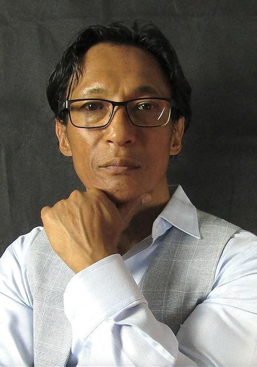 尼克&middot;劳勒