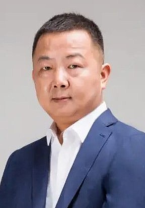 万成韬