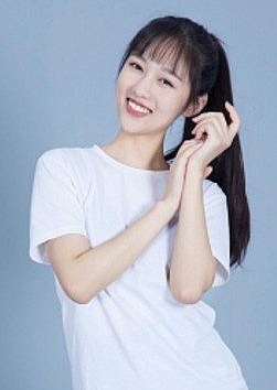 李媛菁
