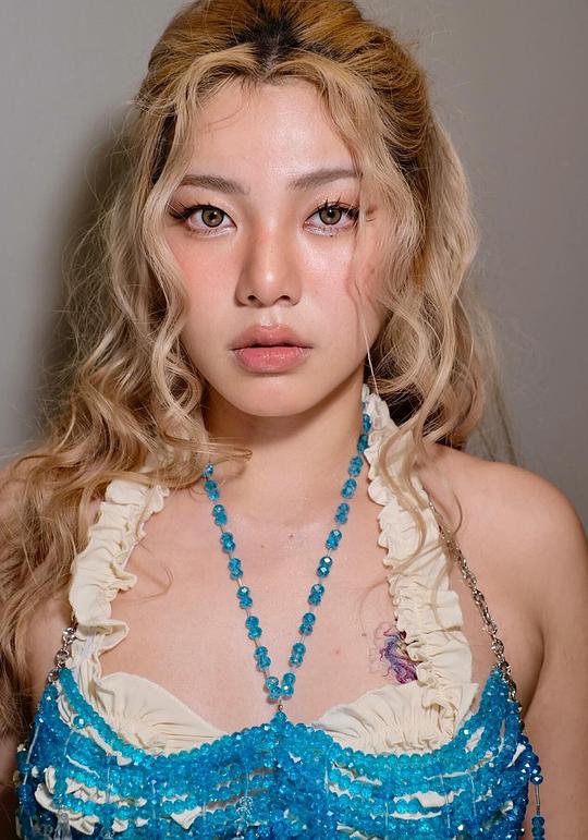 苏帕奇娅&middot;苏拜仁