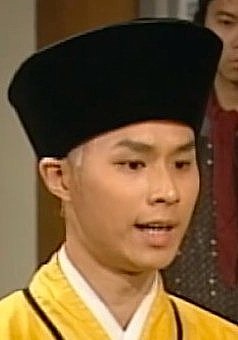 关可维