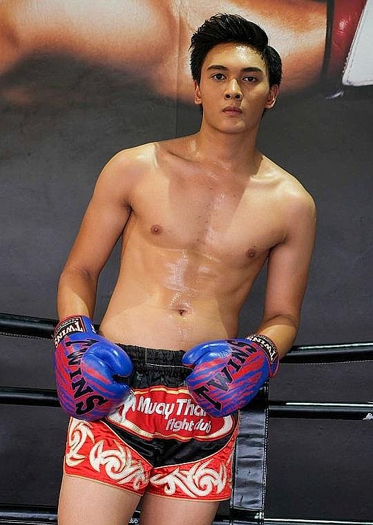 晋&middot;阿纳晋&middot;诺提普拉希缇