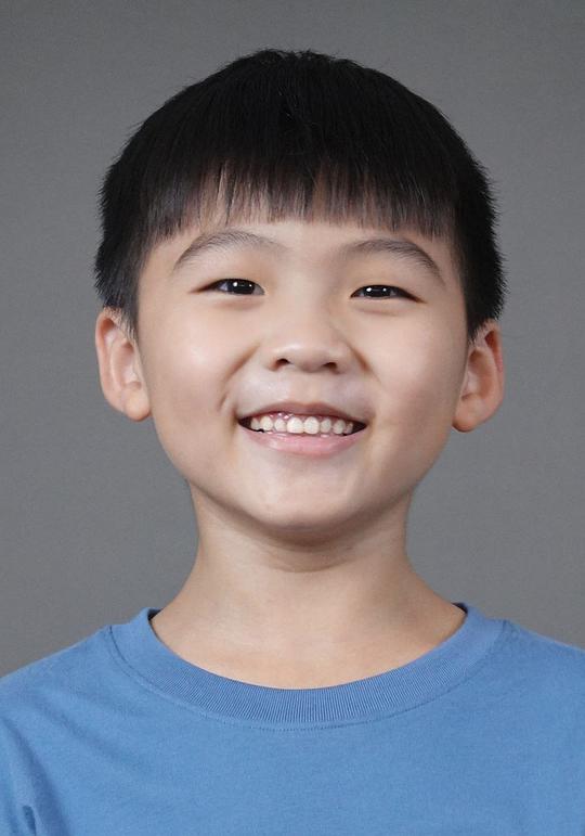 陈秉佑