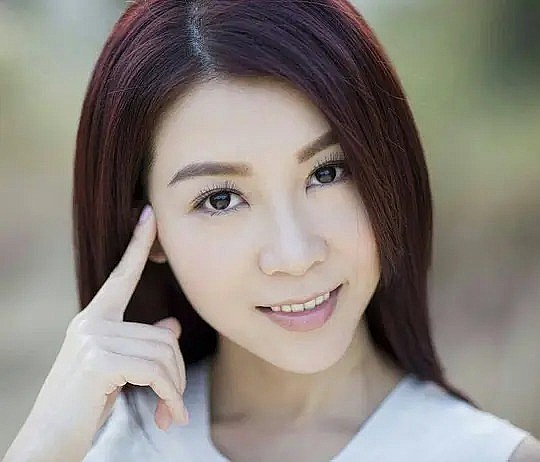 黄婉曼