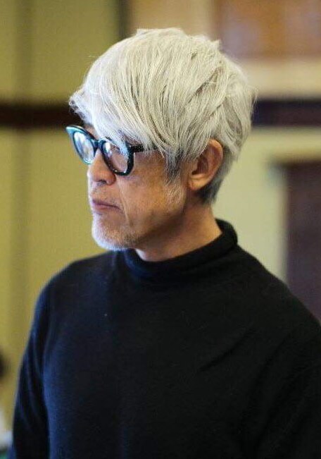 成田洋一