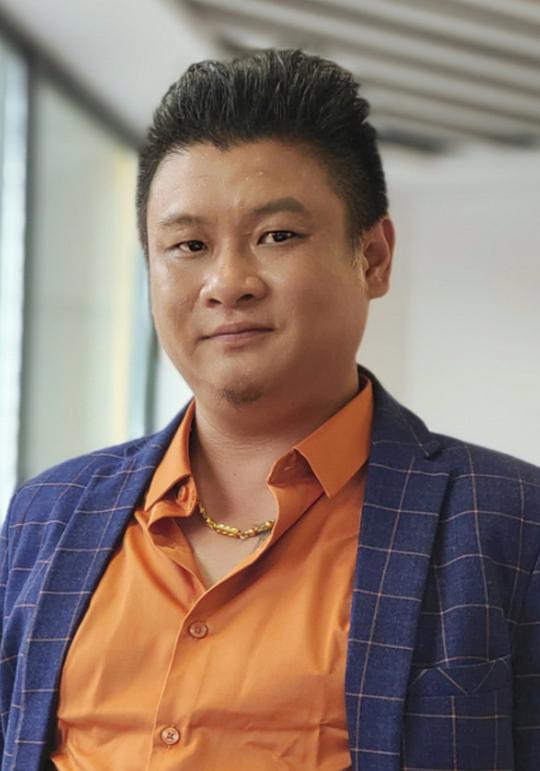 李小辉