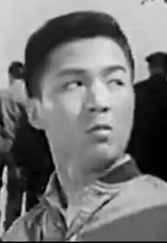 周康渝