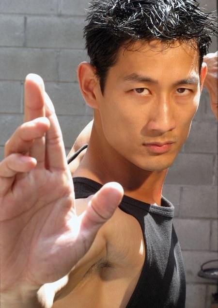 伊拉姆&middot;崔