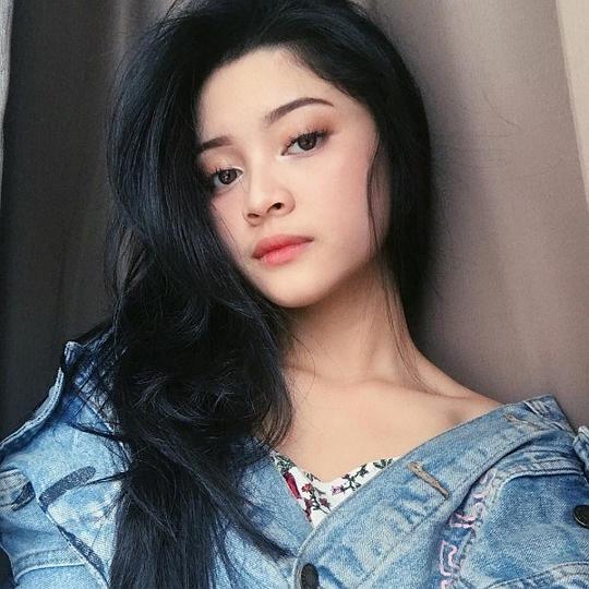 世璃子&middot;安吉莉娜