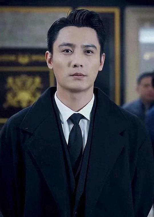 刘擎