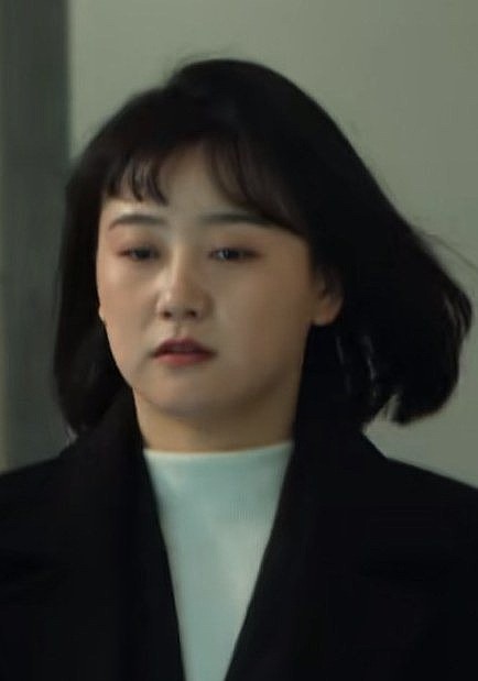 王曦娅
